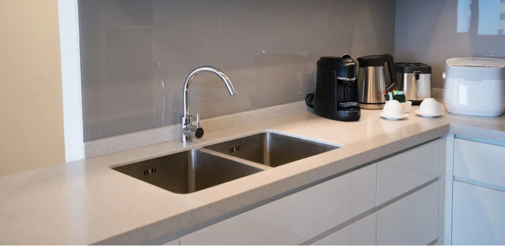 Kitchen sink
