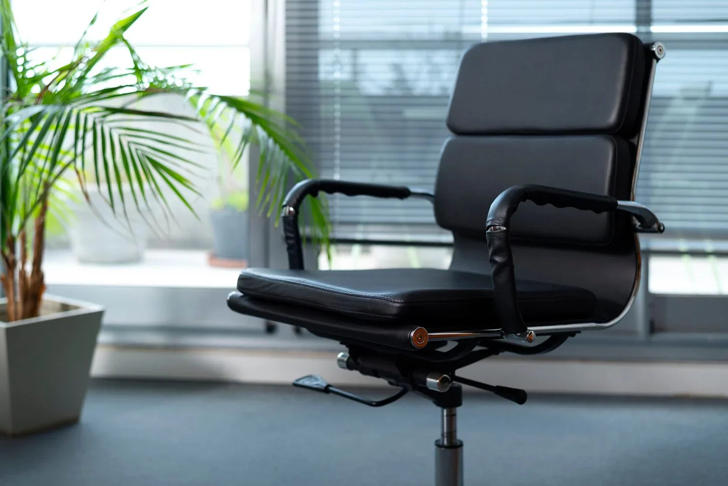Task Chairs