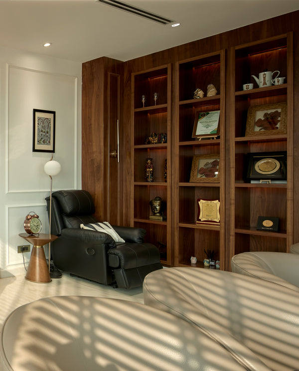 Bookshelf