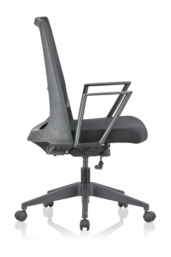 Amaze Medium Back Chair