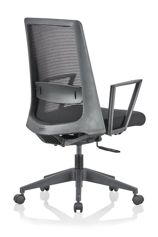 Amaze Medium Back Chair